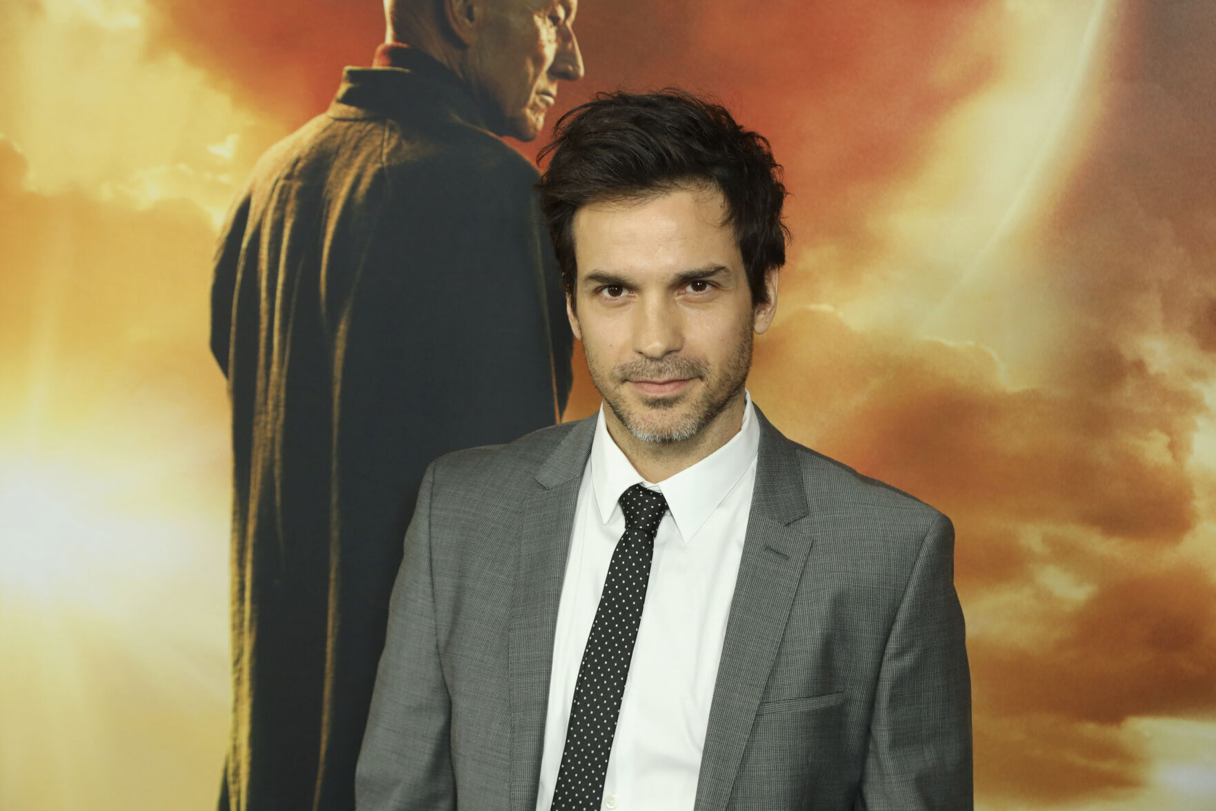 Santiago Cabrera